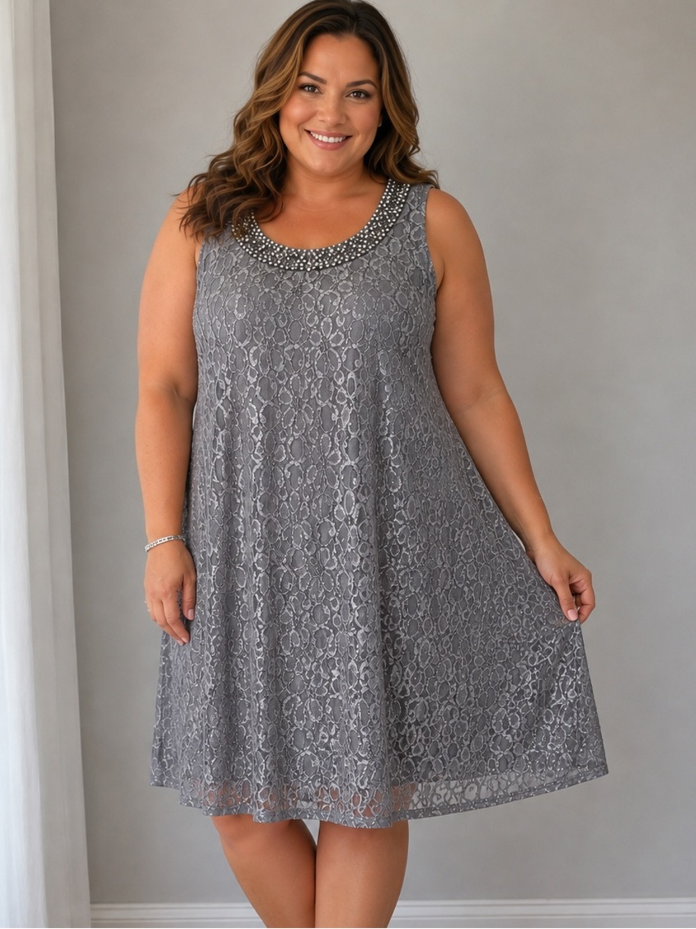 R&M Richards Size 16 Gray Lace Beaded Neckline Sleeveless Shift Dress Like New